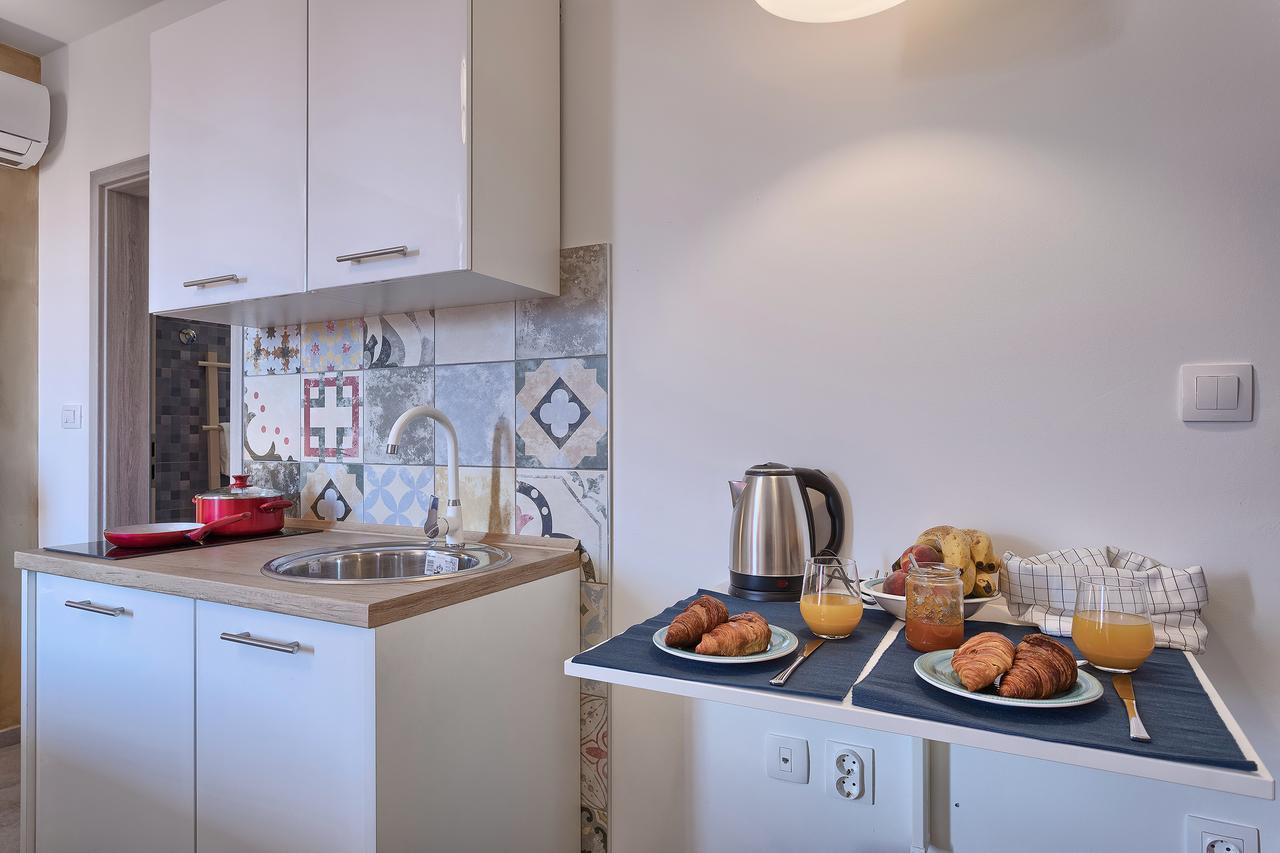 Luxury Flats In City Centre Пула Экстерьер фото